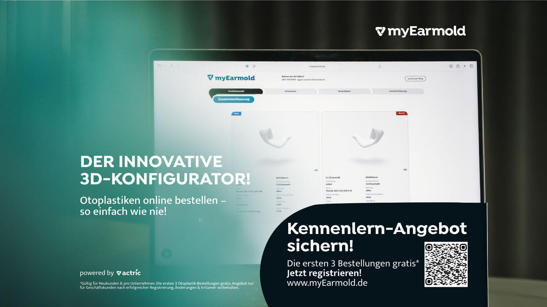 Ein Computerbildschirm zeigt die myEarmold-Website mit einem 3D-Konfigurator. Ein Text auf Deutsch wirbt für die Online-Bestellung von Otoplastiken. Im Vordergrund erscheinen ein QR-Code und ein Angebot für drei kostenlose Bestellungen. Das myEarmold-Logo befindet sich oben rechts.